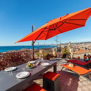 Le Chateau - The Beautiful Sight In Old Town, Private Terrace Apartment